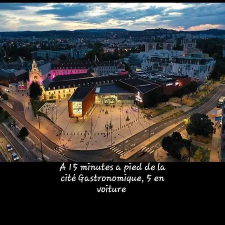 شقة Centre Wilson Tres Calme Vue Sur Les Toits / Sans Ascenseur *