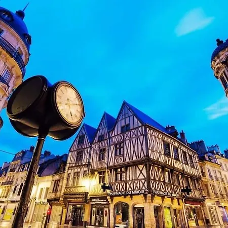 شقة Centre Wilson Tres Calme Vue Sur Les Toits / Sans Ascenseur